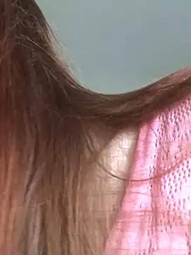  Sweet Love  online show from April 15, 2026, 12:32 pm