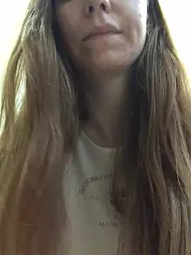 Snapshot of _Sweet_Love_ chatting on July 14, 2026, 10:43 am Sweet Love online show from July 14, 2026, 10:43 am