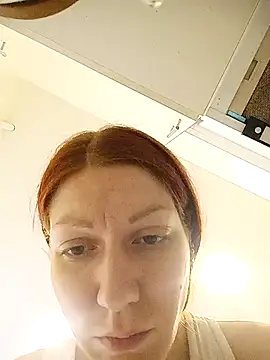  Sweet Love  online show from October 28, 2025, 12:04 pm