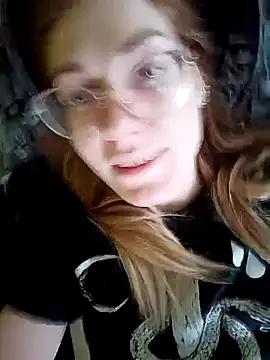  Sweet Love  online show from March 4, 2025, 1:49 pm