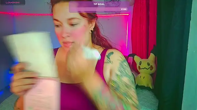 Snapshot of IamZaylu chatting on January 9, 2025, 3:36 am IamZaylu online show from January 9, 2025, 3:36 am