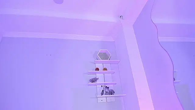 Snapshot of CamileHolmes chatting on February 14, 2025, 3:54 am CamileHolmes online show from February 14, 2025, 3:54 am