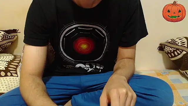 Snapshot of Alexdelarge323 chatting on October 3, 2025, 11:01 am Alexdelarge323 online show from October 3, 2025, 11:01 am