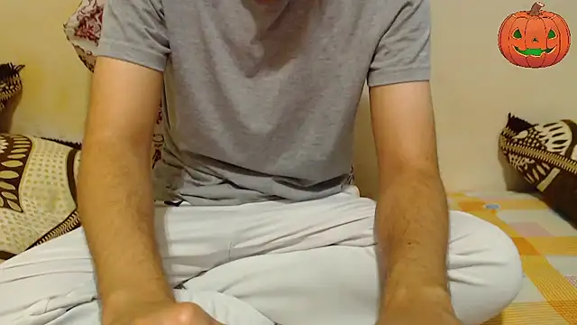 Snapshot of Alexdelarge323 chatting on October 14, 2025, 11:55 am Alexdelarge323 online show from October 14, 2025, 11:55 am