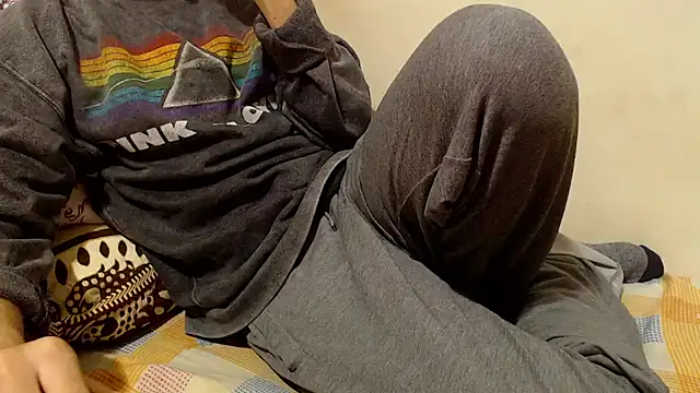 Snapshot of Alexdelarge323 chatting on November 26, 2025, 10:37 am Alexdelarge323 online show from November 26, 2025, 10:37 am