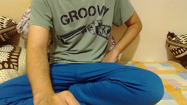 Snapshot of Alexdelarge323 chatting on September 18, 2025, 11:02 am Alexdelarge323 online show from September 18, 2025, 11:02 am