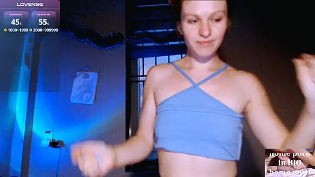 Snapshot of Cassie_Wild chatting on March 10, 2025, 1:21 pm Cassie Wild online show from March 10, 2025, 1:21 pm