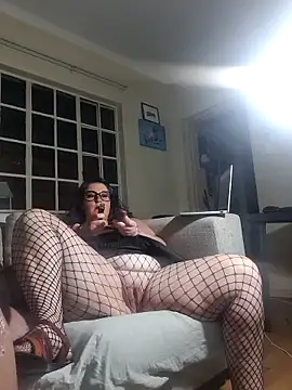 MadamRoxy online show from October 24, 2025, 8:19 pm