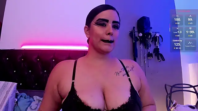 MariaGaitan online show from November 16, 2025, 7:07 pm