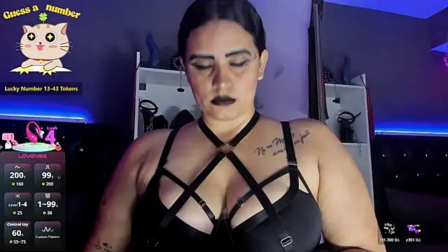 MariaGaitan online show from June 7, 2026, 5:07 pm