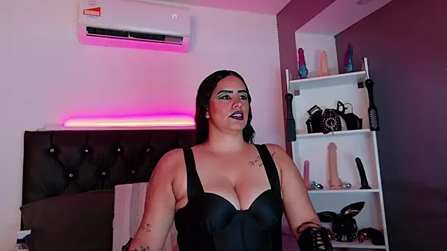 MariaGaitan online show from March 30, 2026, 5:03 pm