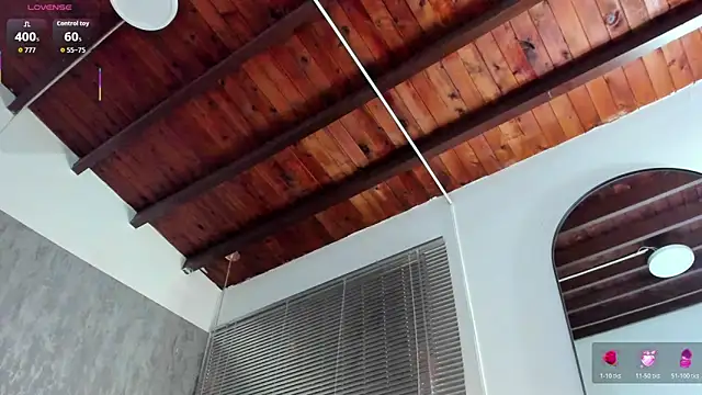 naomidibello online show from March 16, 2026, 6:21 pm