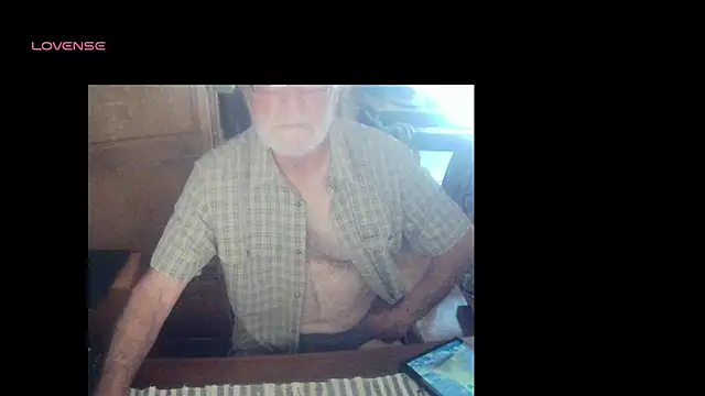 terrybare online show from September 21, 2025, 8:52 am