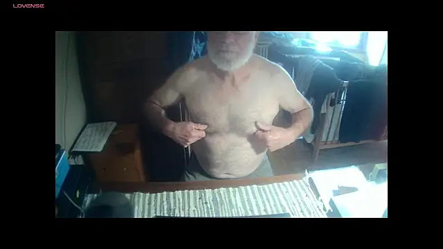 terrybare online show from October 18, 2025, 1:24 pm