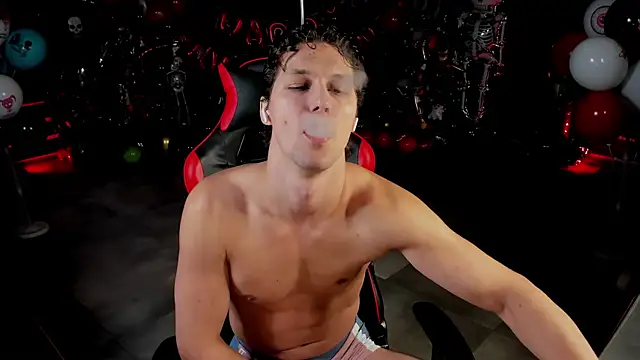 dirty-boss online show from November 13, 2025, 9:35 am