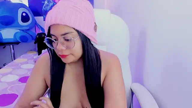 Snapshot of esmeralda112 chatting on March 2, 2025, 10:13 pm esmeralda112 online show from March 2, 2025, 10:13 pm
