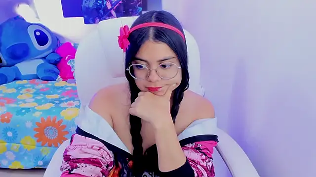 Snapshot of esmeralda112 chatting on February 25, 2025, 11:04 pm esmeralda112 online show from February 25, 2025, 11:04 pm