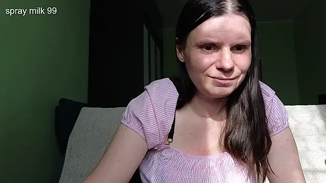 Snapshot of Liisa_ chatting on June 21, 2026, 3:18 pm Liisa online show from June 21, 2026, 3:18 pm