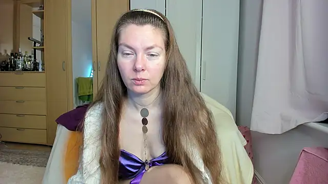 Snapshot of Rolla_Coaster chatting on February 22, 2025, 2:39 am Rolla Coaster online show from February 22, 2025, 2:39 am