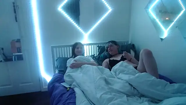 Snapshot of Kris_srose chatting on December 11, 2024, 6:36 am Kris srose online show from December 11, 2024, 6:36 am