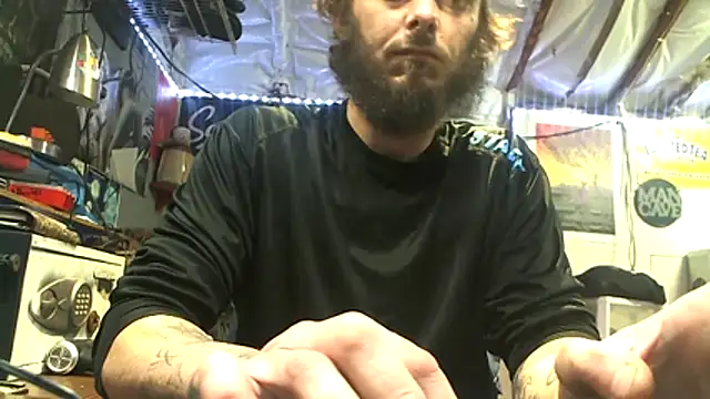 CloudDadddyyy420 online show from October 29, 2025, 2:16 pm