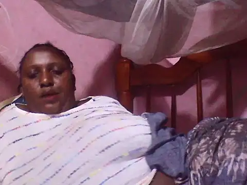big clits online show from July 13, 2026, 7:13 pm