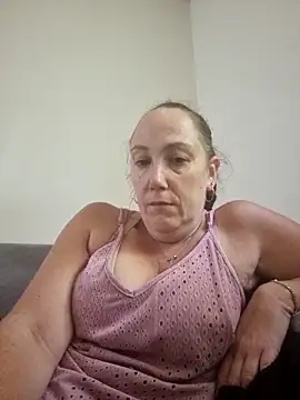 Wisie Cutie online show from September 30, 2025, 3:29 pm