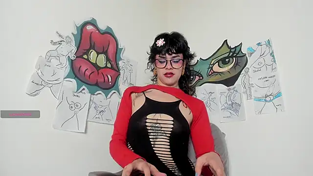 Snapshot of trinitty chatting on June 28, 2026, 5:08 pm trinitty online show from June 28, 2026, 5:08 pm
