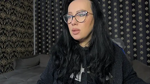 AnnaAnn online show from February 11, 2026, 6:35 am