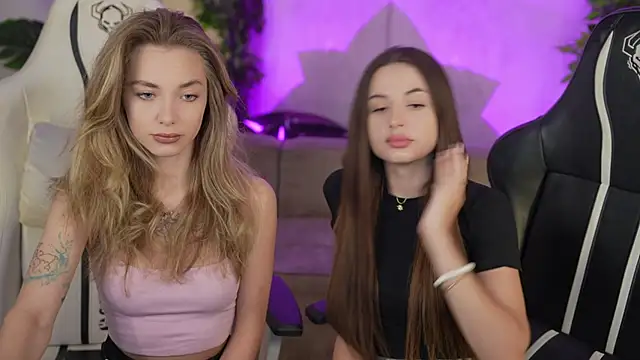 Snapshot of Kisasolo chatting on September 16, 2025, 2:51 pm Kisasolo online show from September 16, 2025, 2:51 pm