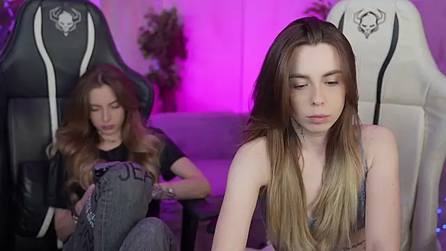 Snapshot of Kisasolo chatting on February 22, 2025, 6:17 am Kisasolo online show from February 22, 2025, 6:17 am