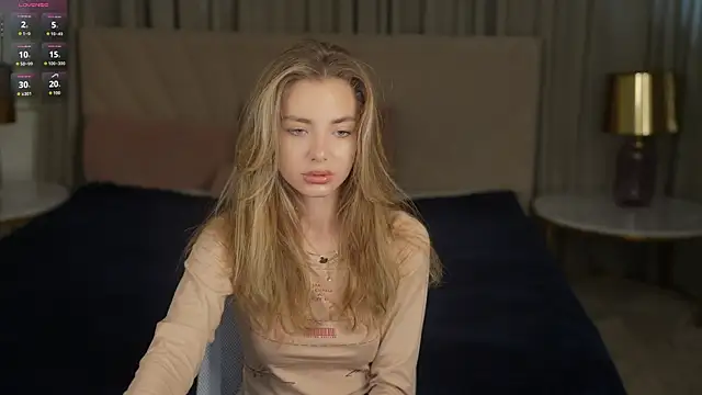 Snapshot of Kisasolo chatting on September 14, 2025, 9:09 am Kisasolo online show from September 14, 2025, 9:09 am