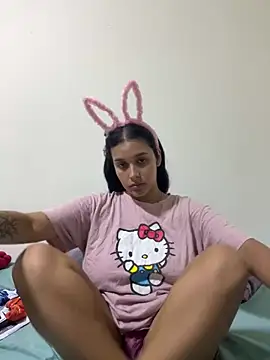 Snapshot of Annya-sweet chatting on February 26, 2025, 12:52 am Annya-sweet online show from February 26, 2025, 12:52 am