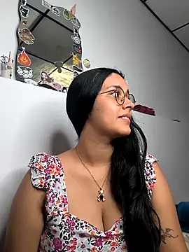 Snapshot of Annya-sweet chatting on September 11, 2025, 3:12 pm Annya-sweet online show from September 11, 2025, 3:12 pm