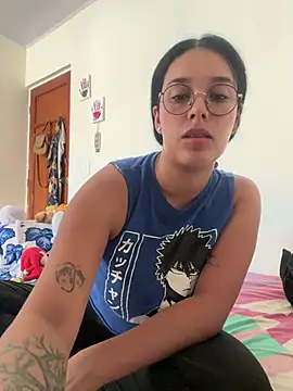 Snapshot of Annya-sweet chatting on February 18, 2025, 8:14 pm Annya-sweet online show from February 18, 2025, 8:14 pm