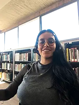 Snapshot of Annya-sweet chatting on December 1, 2025, 3:13 pm Annya-sweet online show from December 1, 2025, 3:13 pm