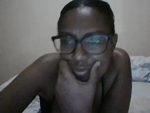 shymandy94 online show from May 10, 2026, 3:47 pm