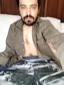 Snapshot of CrisSexShy chatting on February 8, 2026, 3:15 am CrisSexShy online show from February 8, 2026, 3:15 am