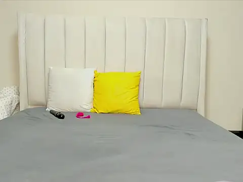  heavenlysent online show from November 1, 2025, 4:52 am