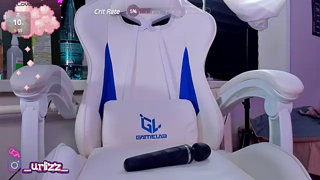 Snapshot of Fiona-Love chatting on February 28, 2025, 11:56 pm Fiona-Love online show from February 28, 2025, 11:56 pm