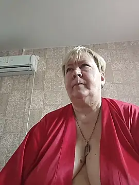 EffectFiona online show from March 10, 2026, 12:42 pm