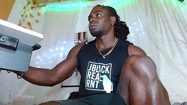 angel bonbom online show from April 8, 2026, 9:38 pm