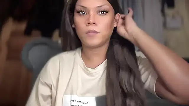 one great devine online show from November 10, 2025, 2:55 pm