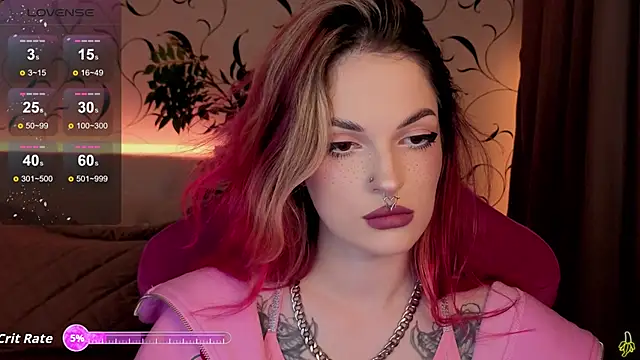 BratzieDarsie online show from November 26, 2025, 11:32 am