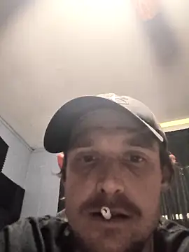 Midwestalpha online show from December 17, 2025, 9:09 pm