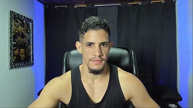 jhonnysnow17 online show from March 8, 2026, 11:08 pm