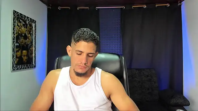 jhonnysnow17 online show from March 16, 2026, 3:26 pm