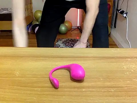 Snapshot of HandsomeAlfie chatting on March 7, 2026, 2:07 am HandsomeAlfie online show from March 7, 2026, 2:07 am