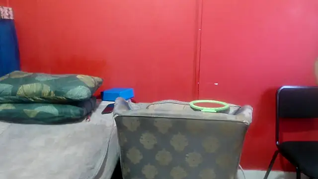 Snapshot of Lelety79 chatting on September 18, 2025, 8:50 am Lelety79 online show from September 18, 2025, 8:50 am