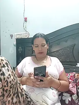 Poojabhabi101 online show from September 25, 2025, 5:57 am